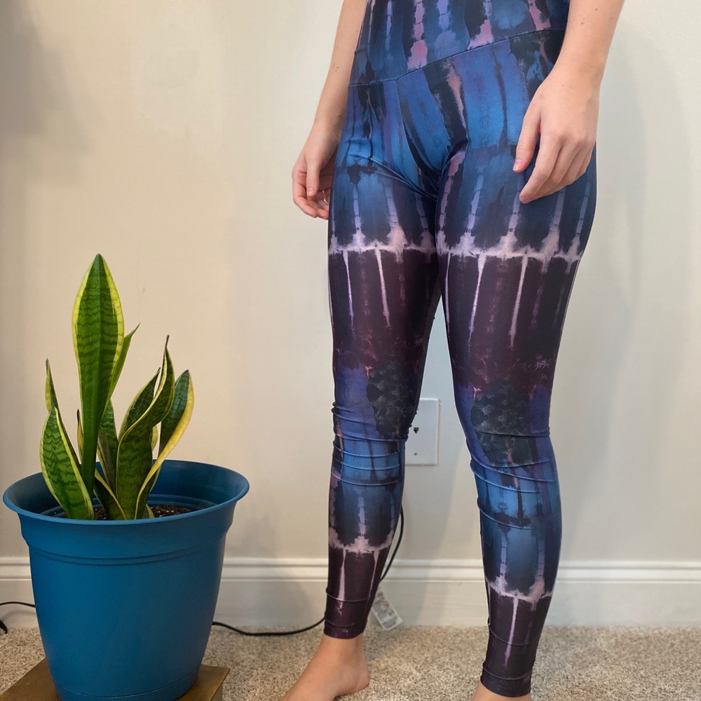 Onzie Leggings